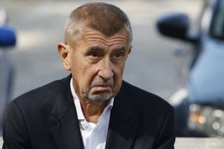 Babiš byl druhořadý agent StB, ve svazcích je oprávněně, říká šéf českého ústavu - Novinky